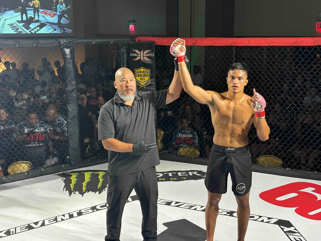 Taylor Wong defeats Dominick Stoff