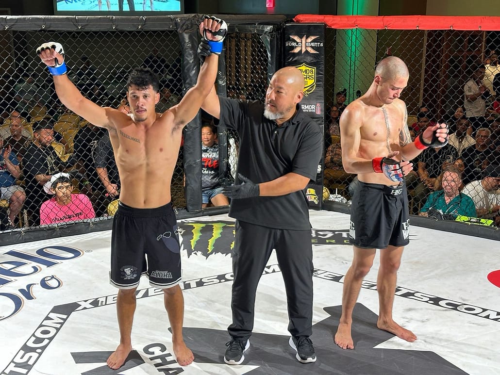 X1-61 Cody Hiro defeated Chris Lovell